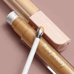 RARE BEAUTY Positive - Under Eye Brightener Light