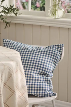 Pude Lucas mørkeblå m/naturfarvede små tern>Ib Laursen Sale