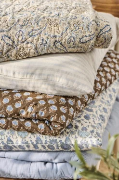 Ib Laursen Pude natur m/lyseblå striber Online