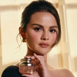 RARE BEAUTY Rare - Eau de Parfum i rejsestørrelse New