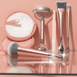 Real Techniques PRIMING JAR BRUSH