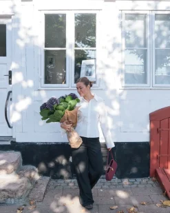 Rosa Solid Shirt><noscript><img width=