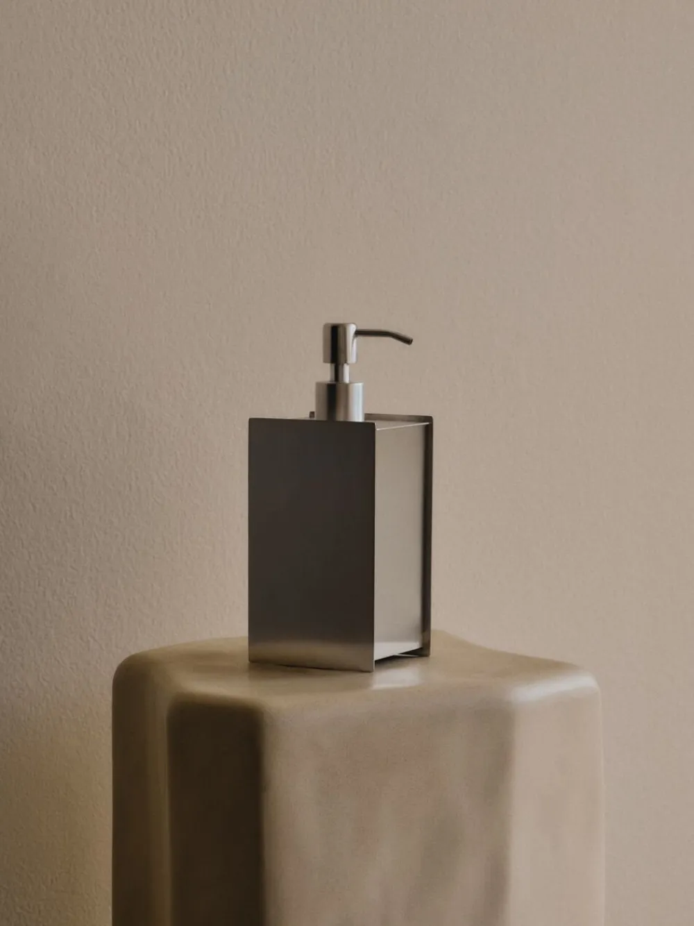 Ferm Living Sama Soap Dispenser - Brushed Stainless Best