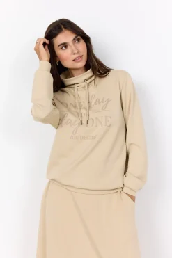SC-BANU 256 Sweatshirt Sand><noscript><img width=