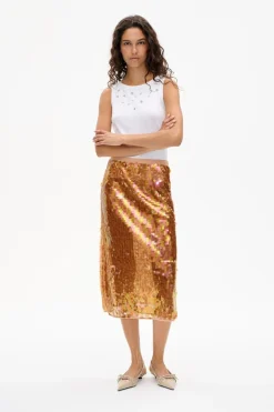 Dame Baum und Pferdgarten SHANIA