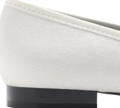 SHOES. -- CASSIE><noscript><img width=