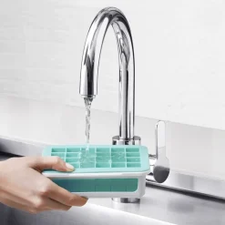 OXO Silikone Isterningebakke m/Låg, Lille Hot