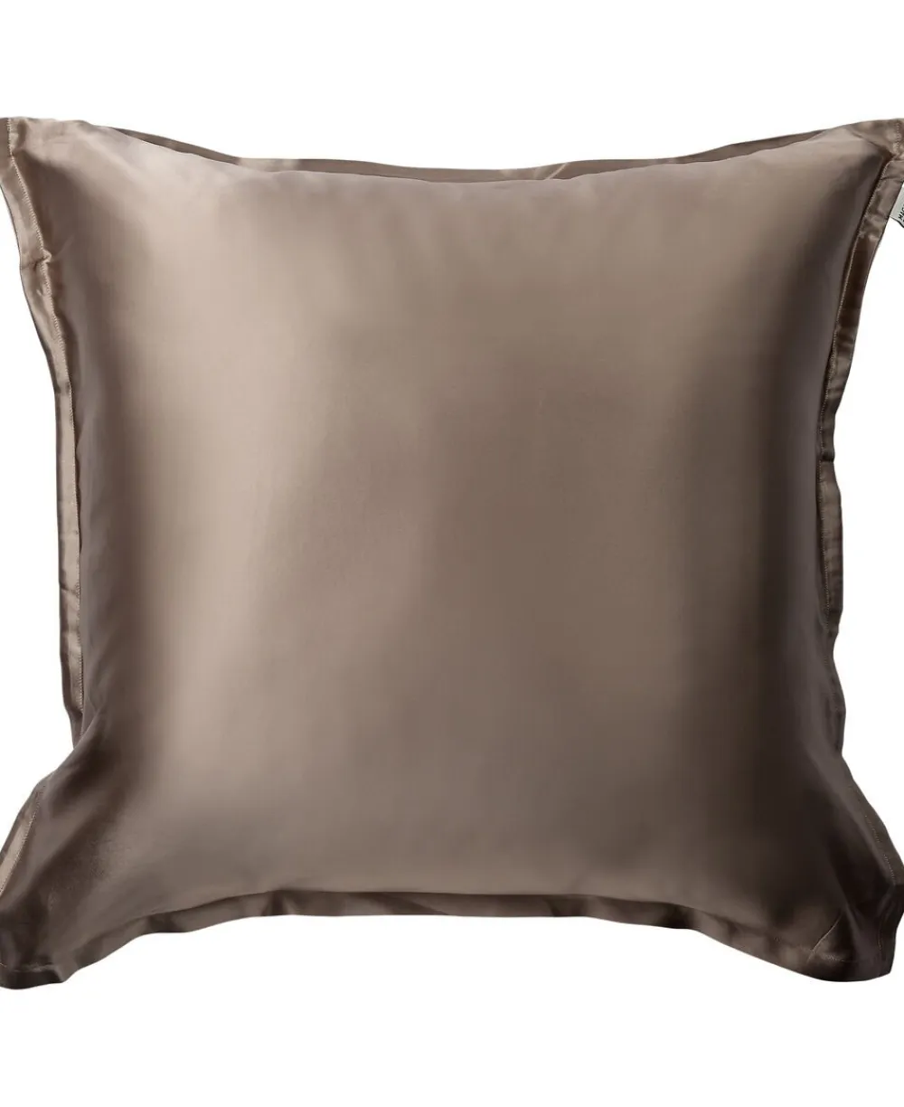 Magasin du Nord Collection Silke pudebetræk med lynlås, 100 % morbærsilke, 60x63 cm, mørk beige Outlet