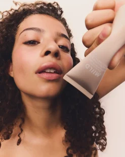 MIILD SKIN TINT MOISTURISER SPF15 Outlet
