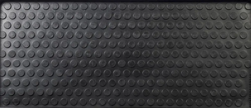 Tica Copenhagen Skobakke i gummi 88x38 cm. New