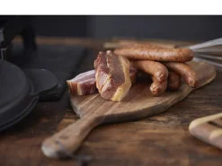 Holm Skære-/serveringsbræt 44x22,7x1,5 cm Akacietræ