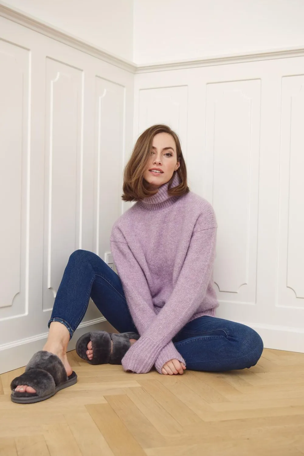 Dame NATURES Collection Slippers Straps (of 100% New Zealand Sheepskin)