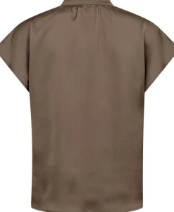 Soaked in Luxury SLParis Top Walnut Sale