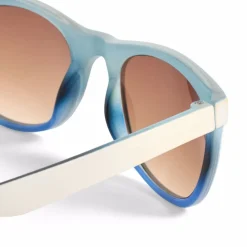 Smile><noscript><img width=