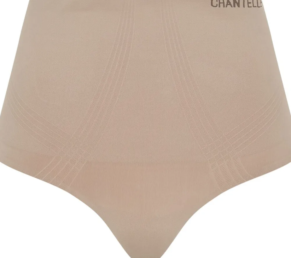 Chantelle Smooth Comfort Sculpting high-waisted full brief Sand Best