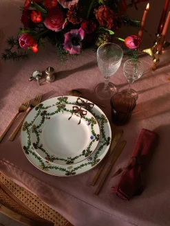 Royal Copenhagen Stjerne Riflet Jul 27 cm. tallerken