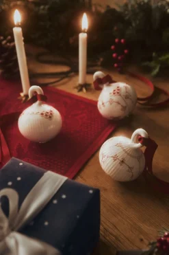 Royal Copenhagen StjerneRiflet dæk.ser. Rød 2stk