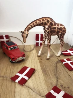 Langkilde & Søn Stor flagranke med Dannebrogsflag