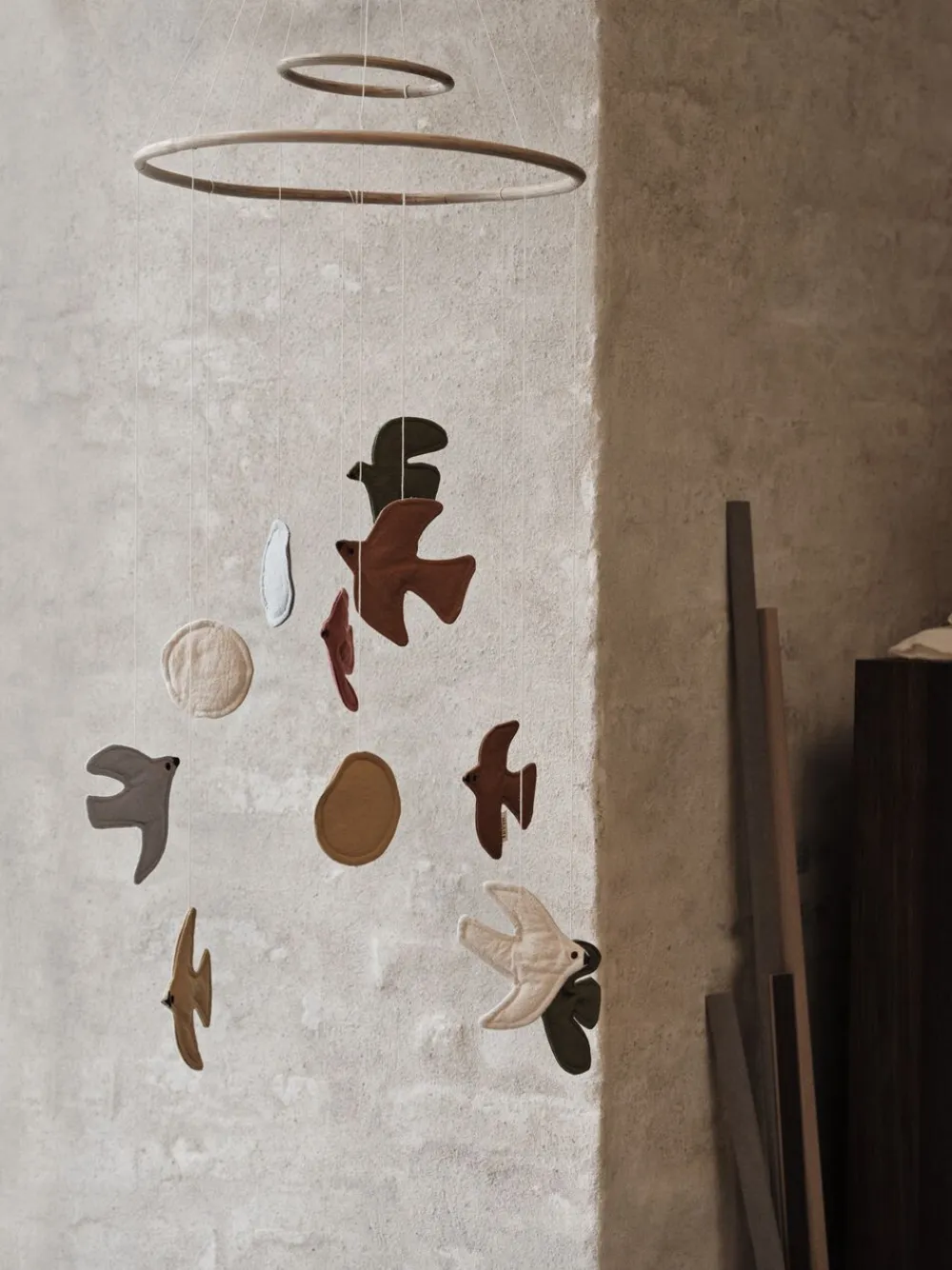 Ferm Living Swif Bird Mobile - Multi Online