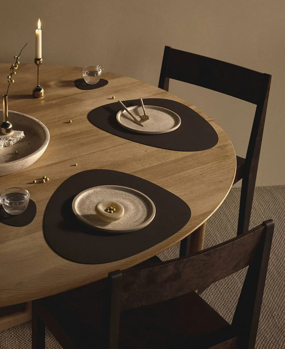 Table Mat Curve L Nupo>LIND DNA Hot