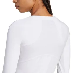 TECHFIT Baselayer><noscript><img width=