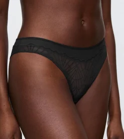 Dame Triumph That Night in Vegas Brazilian