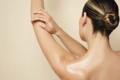 Hydrating Body Oil Mist><noscript><img width=