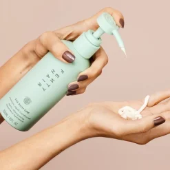 Fenty Beauty by Rihanna The Rich One - Fugtgivende, plejende balsam