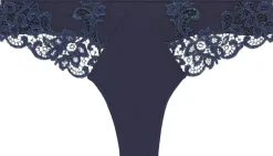 THONG>Simone Pérèle Sale