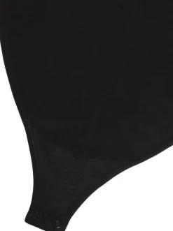 Tokio string body><noscript><img width=