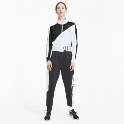 Train Stretch Knit - Løbejakke><noscript><img width=