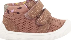 Tristan Baby><noscript><img width=