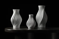 Twist Vase H18 cm hvid porcelæn><noscript><img width=