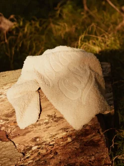 Molo Ulan Creme Best