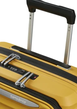 Upscape><noscript><img width=