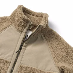 Usher><noscript><img width=