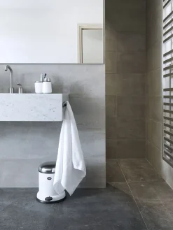 Vipp 9 sæbedispenser