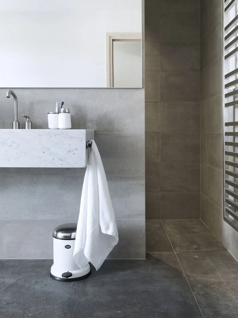 Vipp 9 sæbedispenser