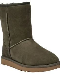 Dame UGG W Classic Short II