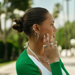 Wavy Sparkly Heart Earlines><noscript><img width=