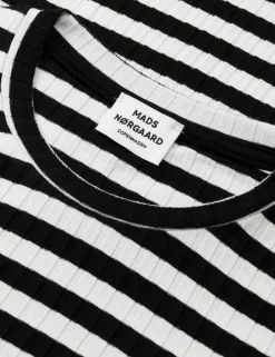 Mads Nørgaard - Copenhagen 5x5 Classic Stripe Dubina Short Dress Sort med hvide striber Sale