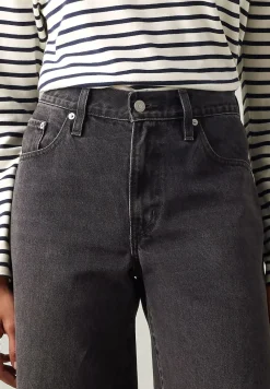 Dame Levi's XL STRAIGHT INFLUENTIAL LADY