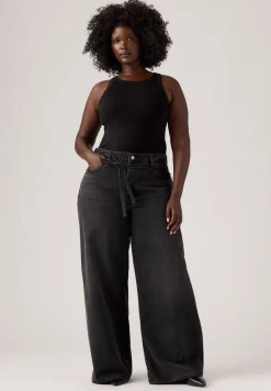 Dame Levi's XL STRAIGHT INFLUENTIAL LADY