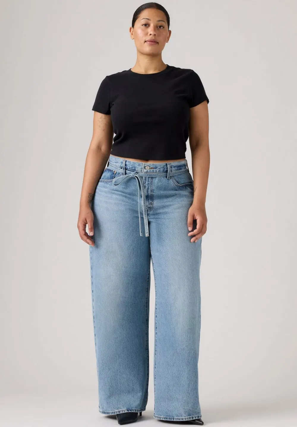 XL STRAIGHT THANKS FRIEND>Levi's Hot