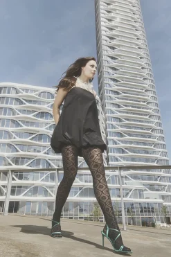 Dame Sneaky Fox Zelda pantyhose